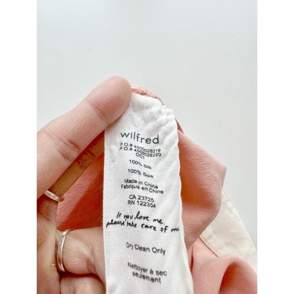 Aritzia WILFRED Peach Pink Silk Satin Charmeuse High Rise Pleated Shorts, Size 2 - Picture 11 of 12